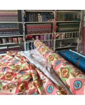 Fiona Hewitt - Stofstykke 45x75 cm