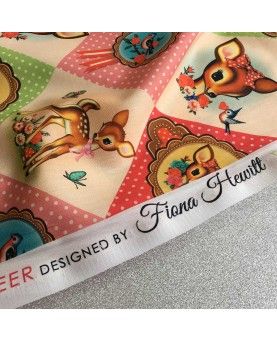 Fiona Hewitt - Stofstykke 45x75 cm