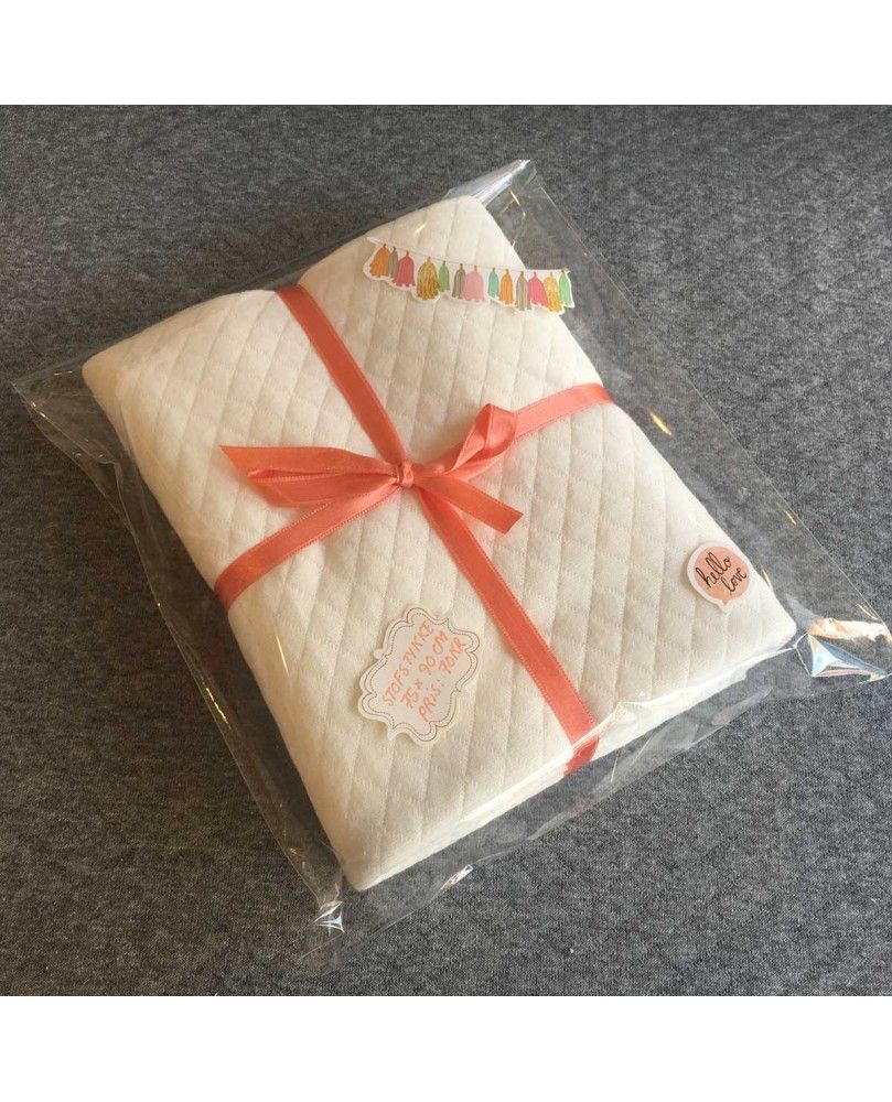 Stofstykke 70x90cm Quilt hvid