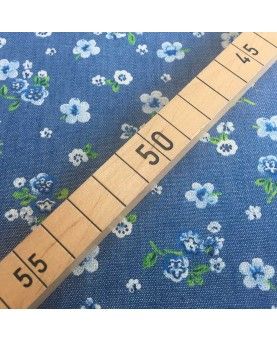Denim med blomsterprint 