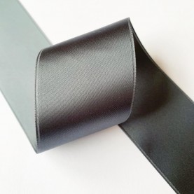 bredt satinbånd grå