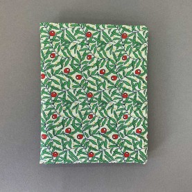 Liberty Quilting fat quarters 45x55cm  Holiday Berries 1 Metallic