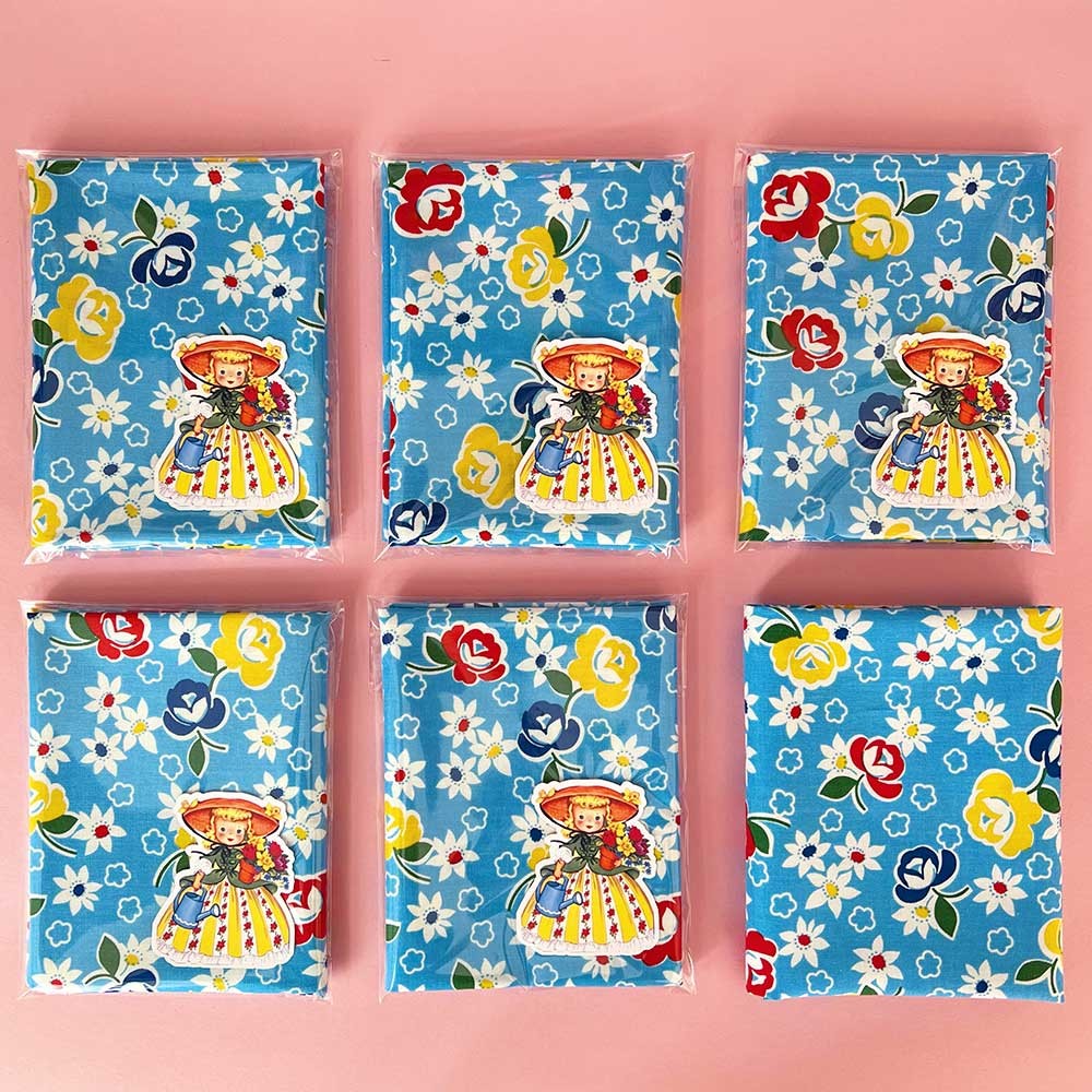 Fat quarters 45x55cm - blomstret retro Blå