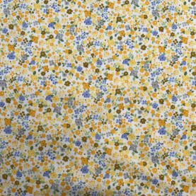 produkt foto af stofstykke precuts til salg stoffet er med blomsterprint og sælges i stykker precuts fat quarters