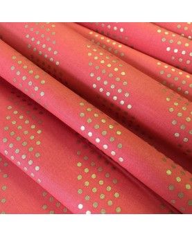 Art Gallery - guld prikker på skrå